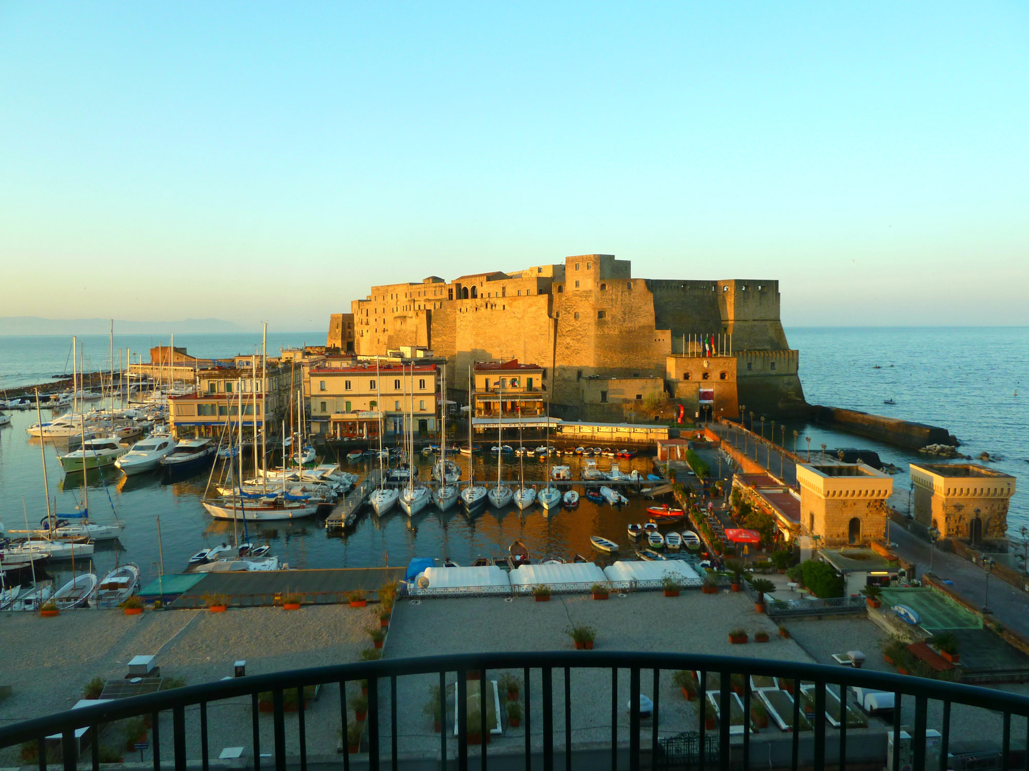 Castel dell’Ovo, Naples