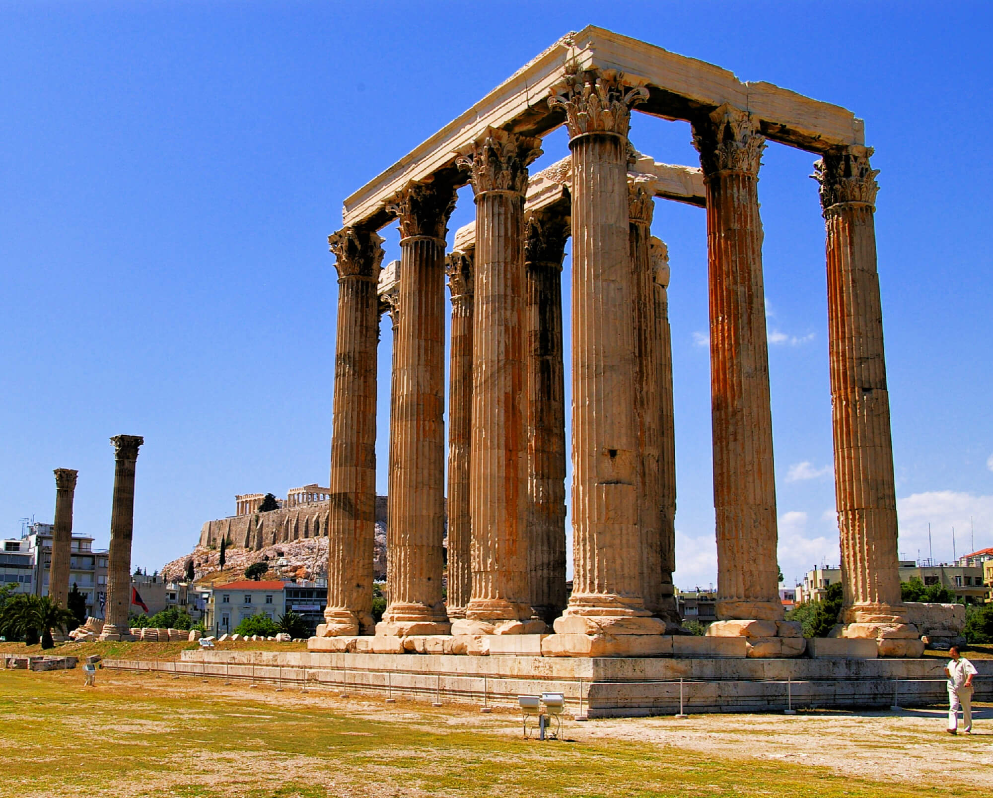The Temple Of Olympian Zeus is worthy of your 3-day Athens itinerary.