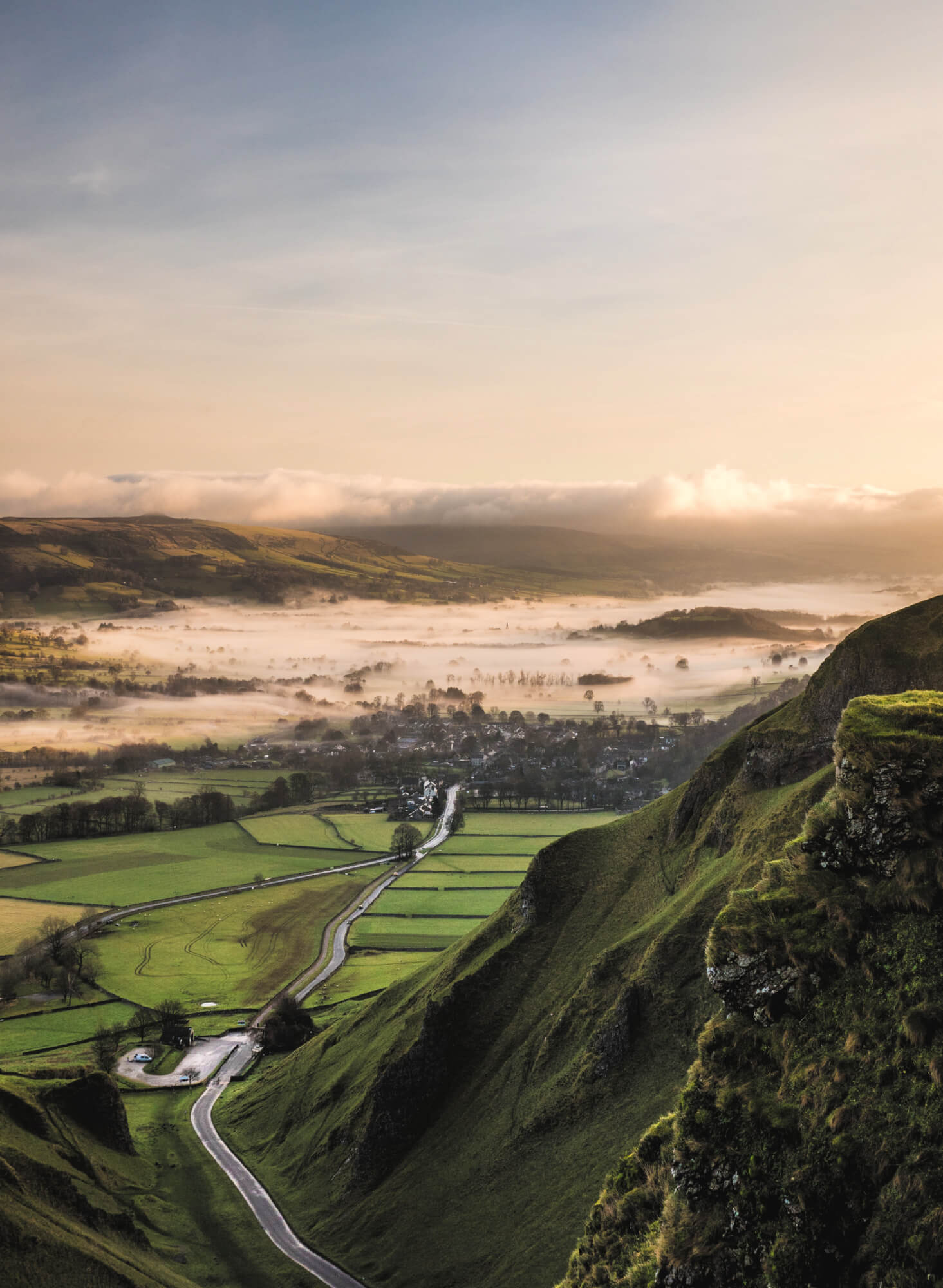 Winnats Pass, Hope Valley, Peak District National Park